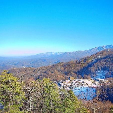 Cajun Hideaway Holiday Home Gatlinburg Eksteriør bilde